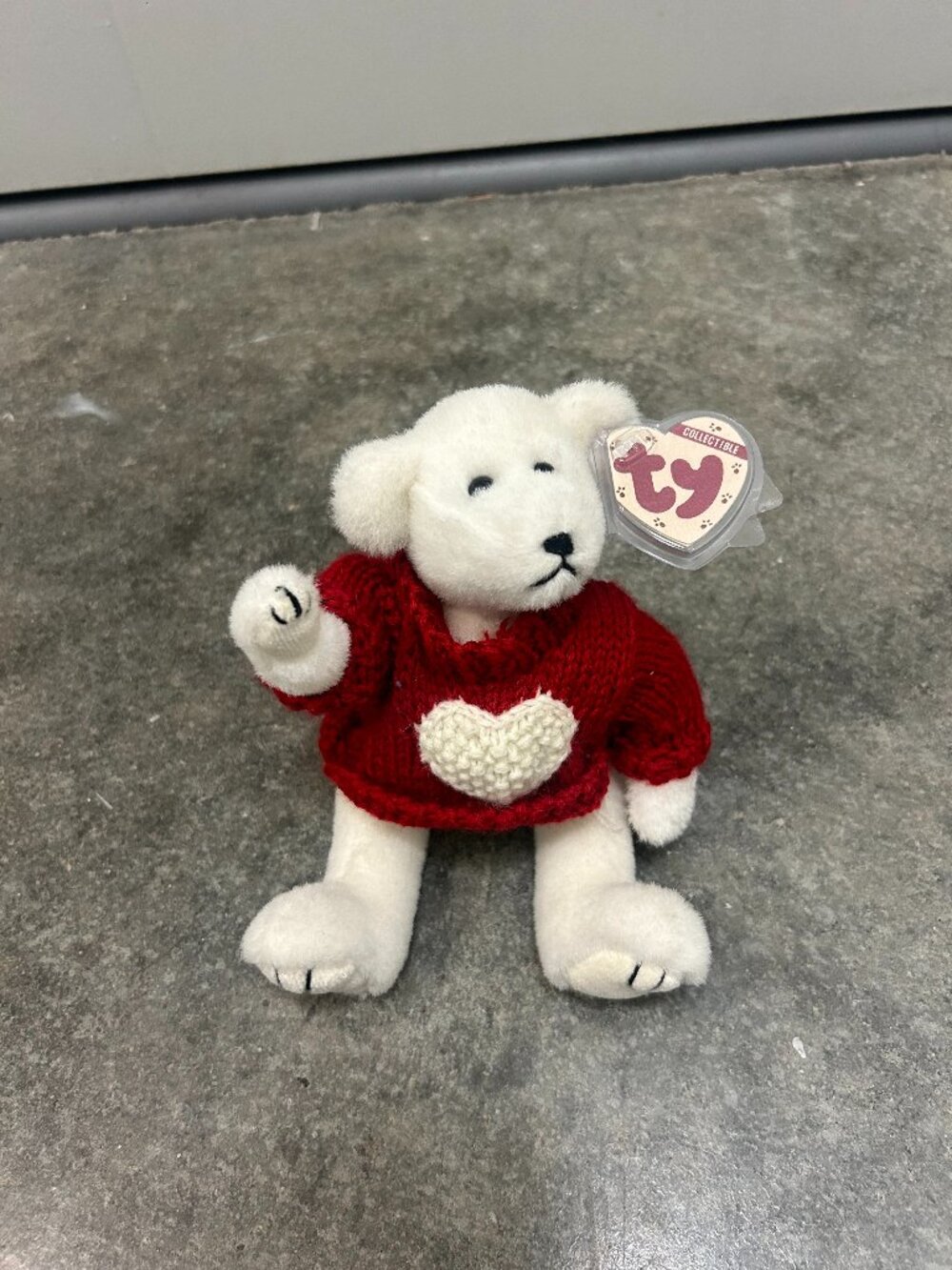 Vintage TY Attic Treasures Nicholas Bear 1998 Retired Jointed Valentines w/Tags